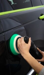 cab detailing nj expert in Morris County New Jersey cleaning and polishing car exterior for showroom shine