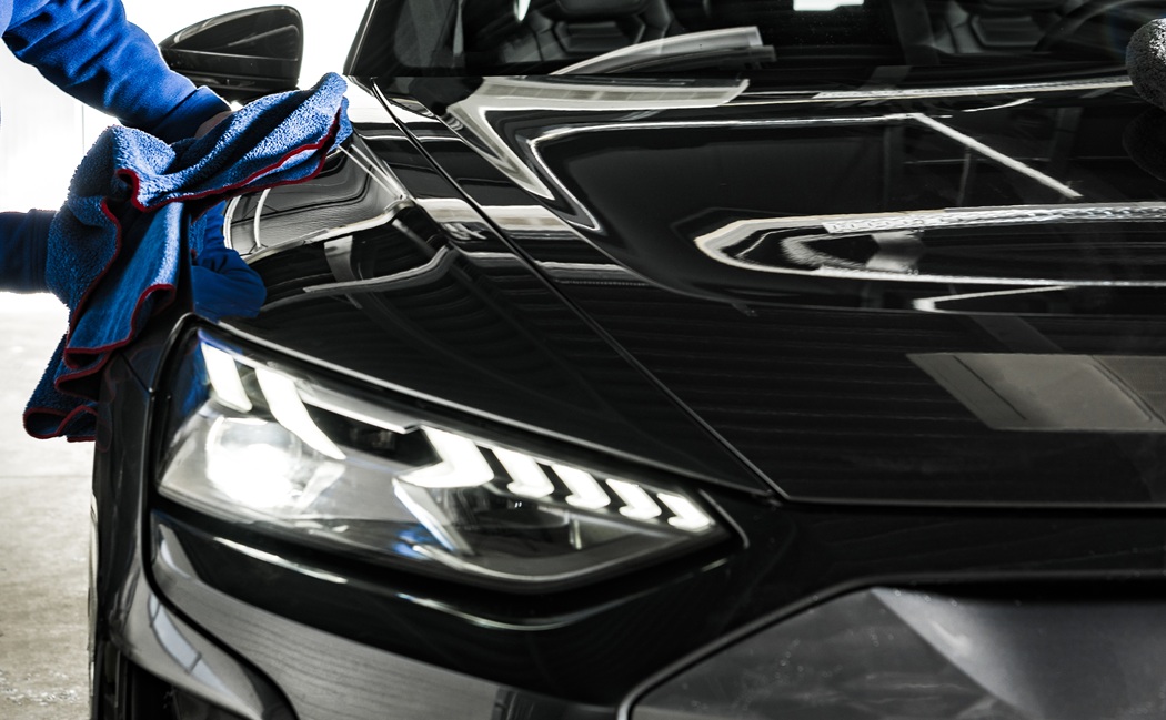 Quick car wash service in Morris County comparing fast exterior cleaning with professional detailing results